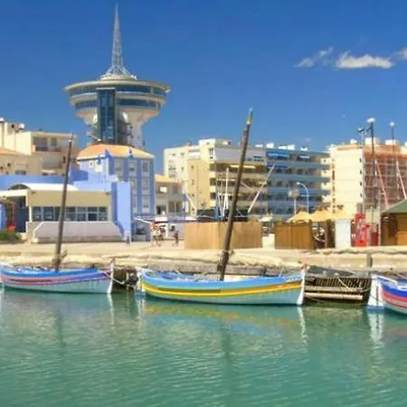Apartment Avec Balcon Et Parking